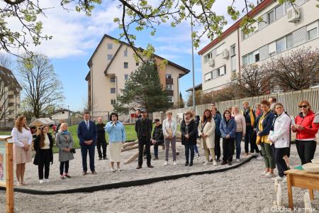 Čarobne zgodbe slovenskih vasi  (9)